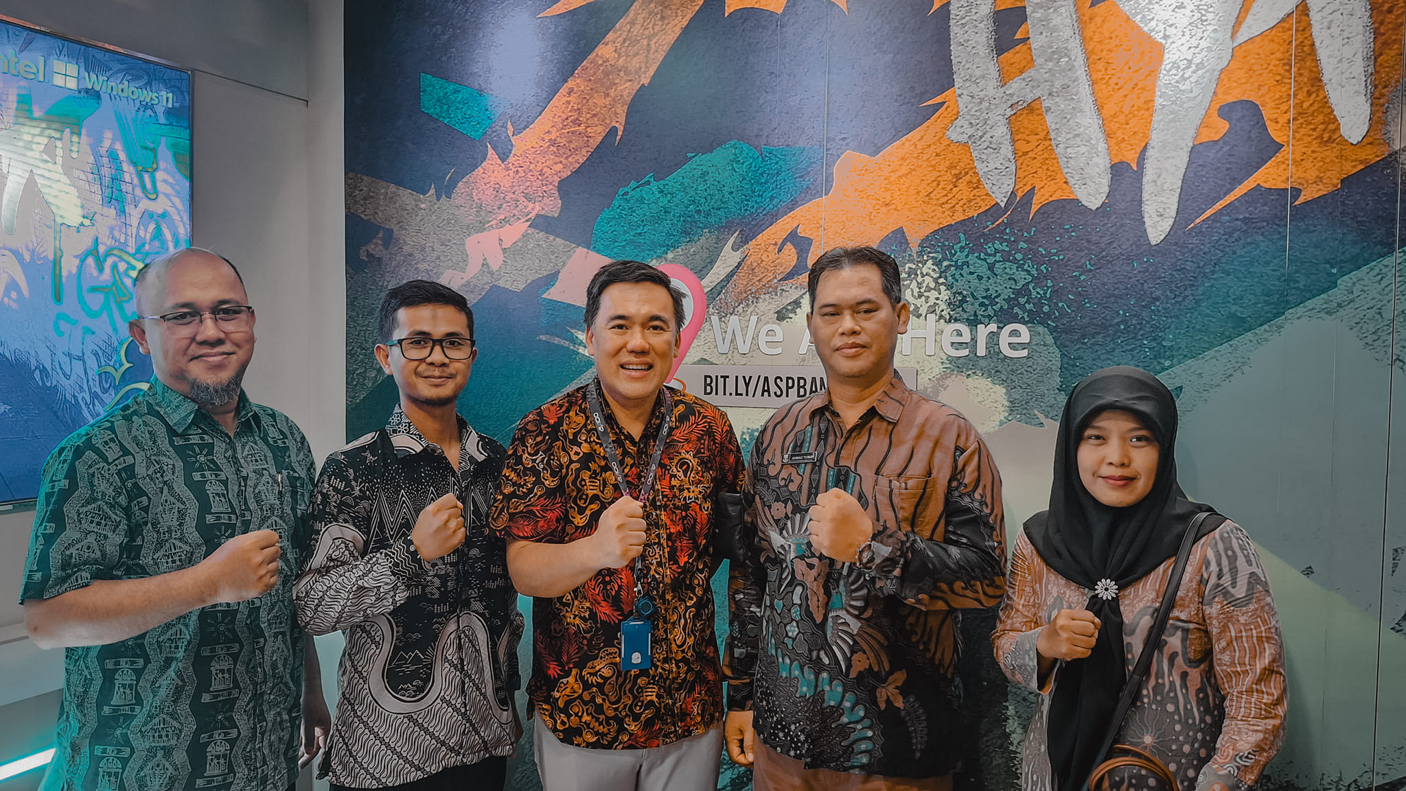 Studi Banding ke Sekolah Rujukan Nasional Axioo: Langkah Awal Menuju Axioo Class Program